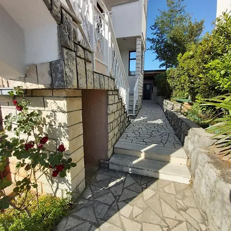Viva Apartment Jadranovo