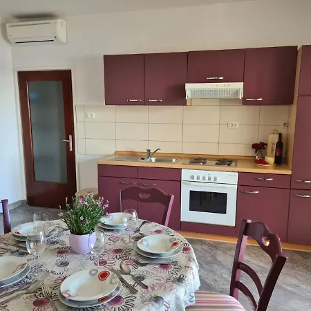 Viva Appartement Jadranovo