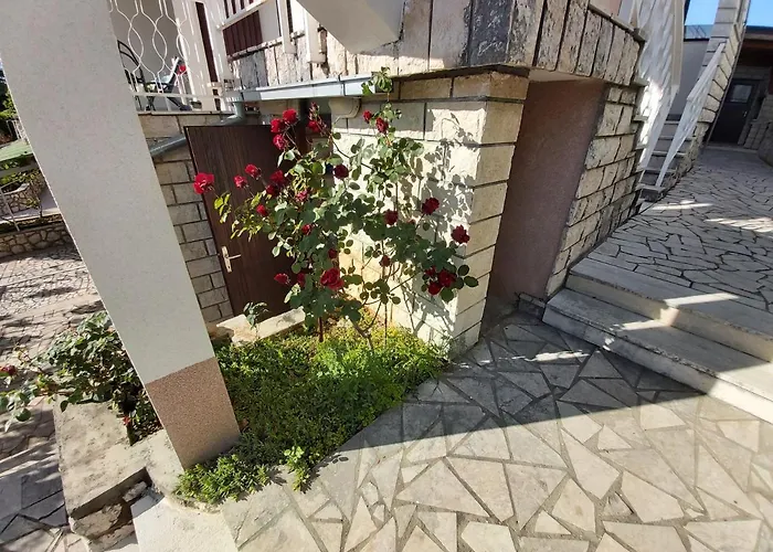 Viva Apartment